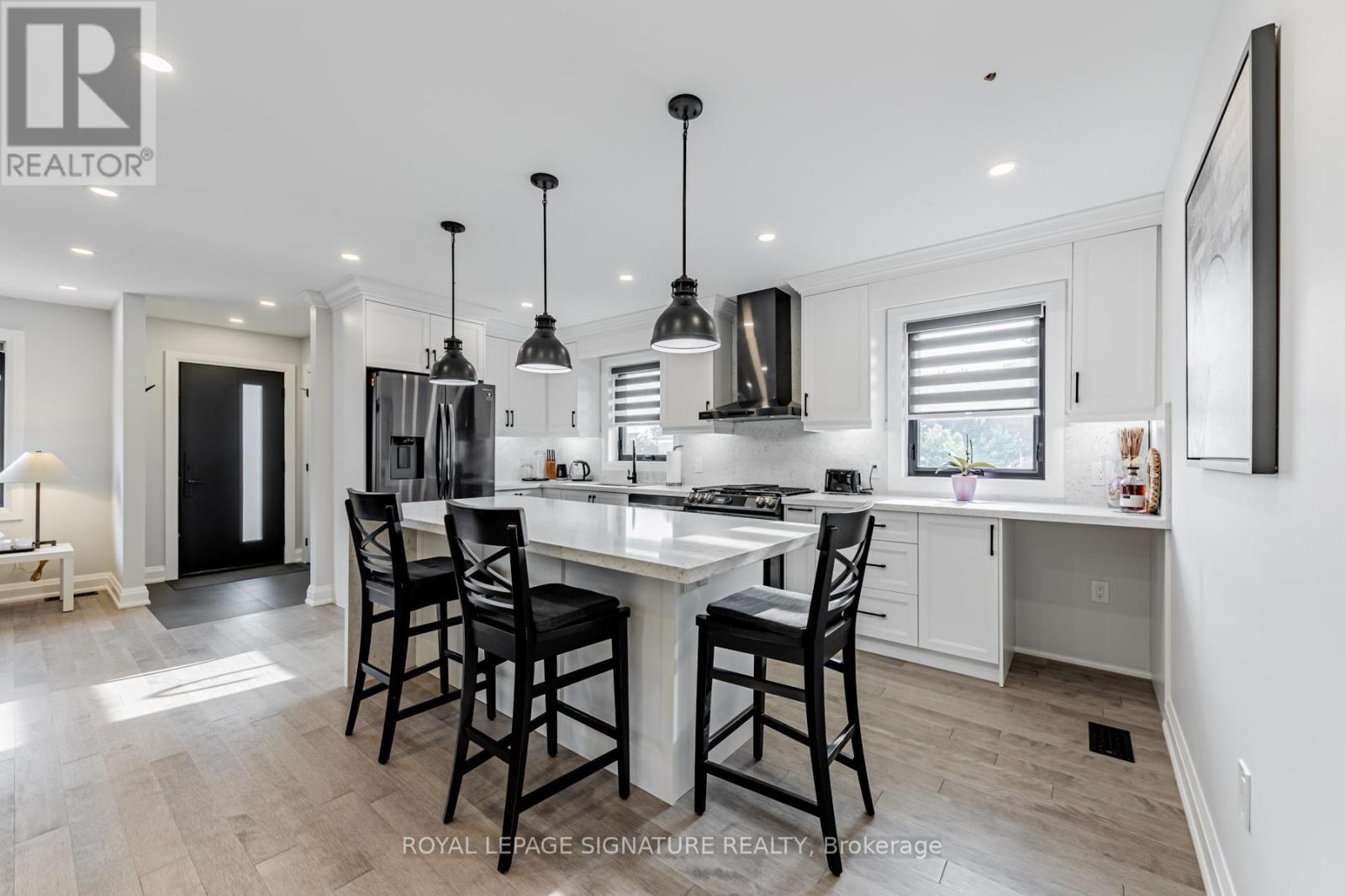 16 Boem Avenue, Toronto, Ontario  M1R 3T1 - Photo 15 - E13118884