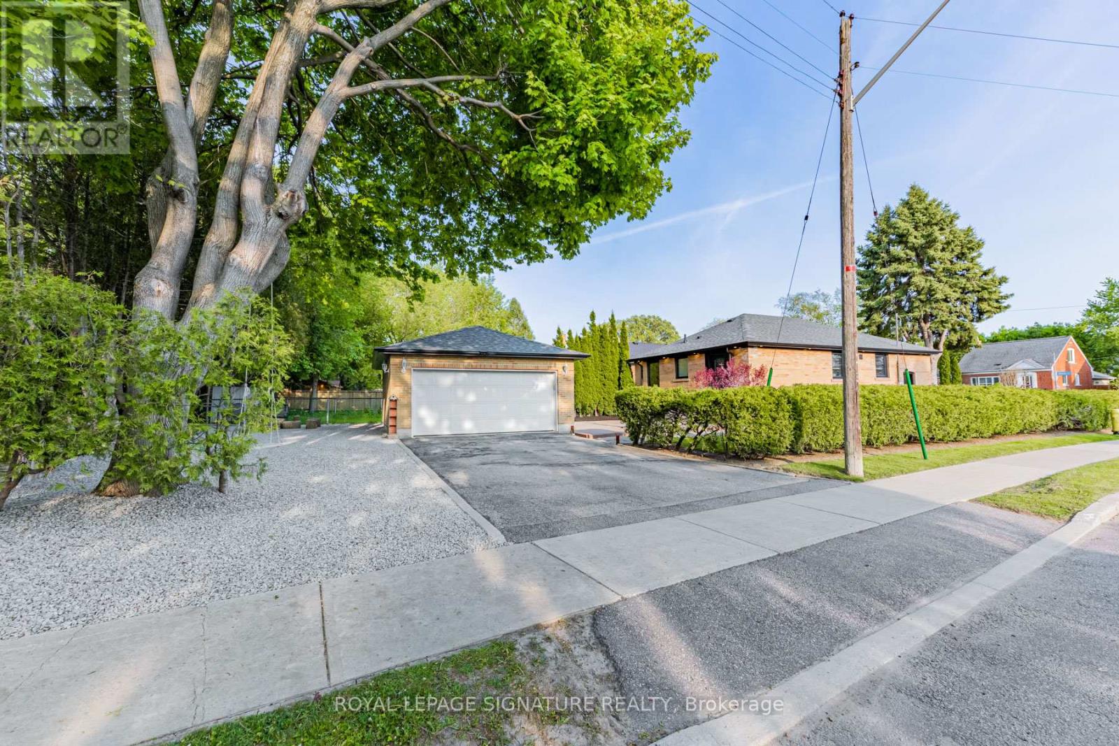 16 Boem Avenue, Toronto, Ontario  M1R 3T1 - Photo 33 - E13118884