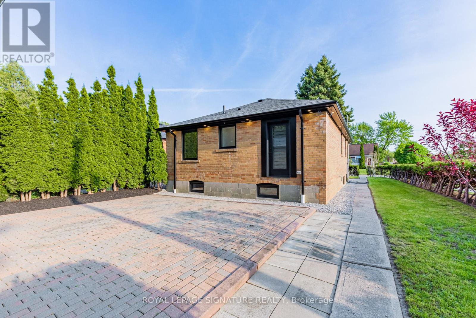 16 Boem Avenue, Toronto, Ontario  M1R 3T1 - Photo 35 - E13118884