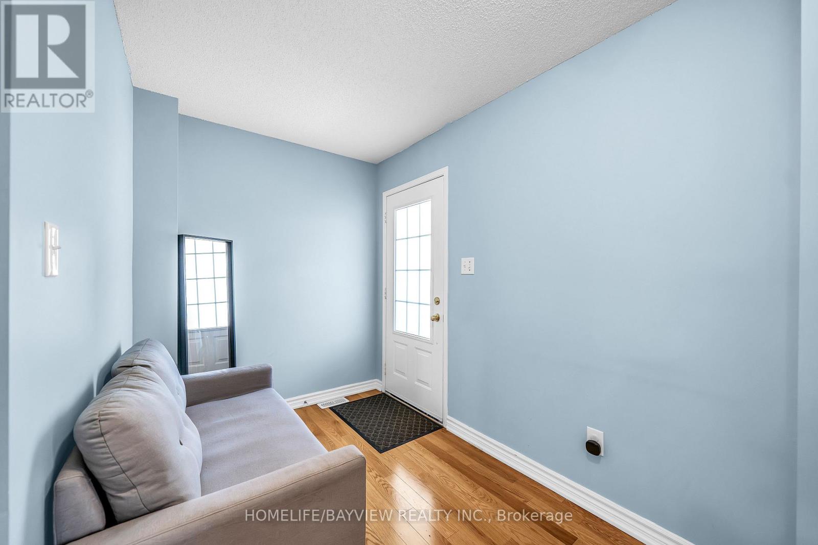 6 Barnham Street, Ajax, Ontario  L1Z 0M5 - Photo 3 - E13118896