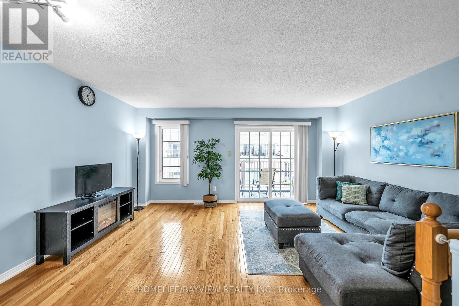 6 Barnham Street, Ajax, Ontario  L1Z 0M5 - Photo 6 - E13118896