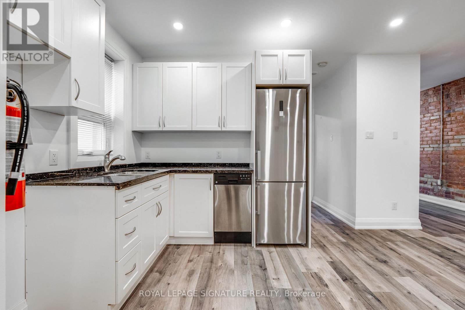 2 - 421 Danforth Avenue, Toronto, Ontario  M4K 1P1 - Photo 34 - E13118914