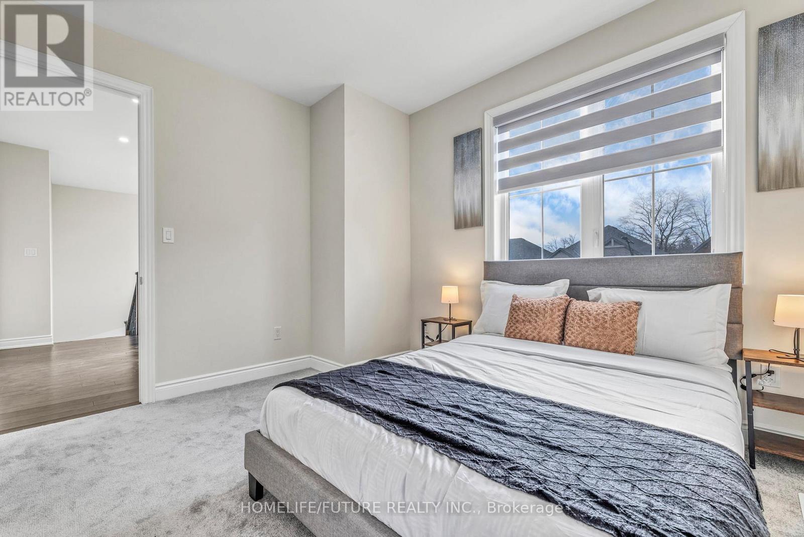 144 Auckland Drive, Whitby, Ontario  L1P 0J2 - Photo 6 - E13118996