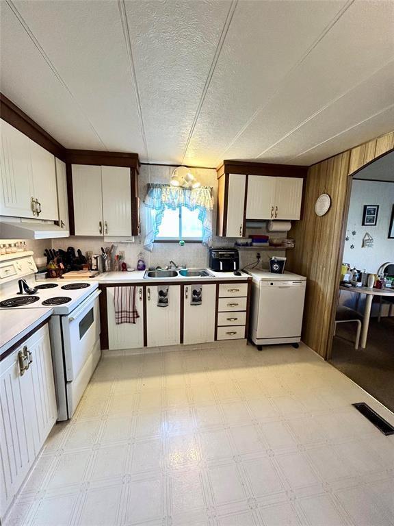 103 Manson Street, Mcauley, Manitoba  R0M 1H0 - Photo 1 - 202610237