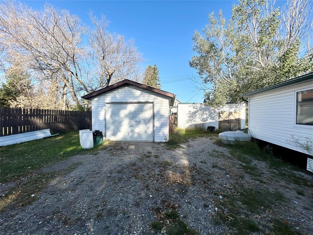 103 Manson Street, Mcauley, Manitoba  R0M 1H0 - Photo 23 - 202610237