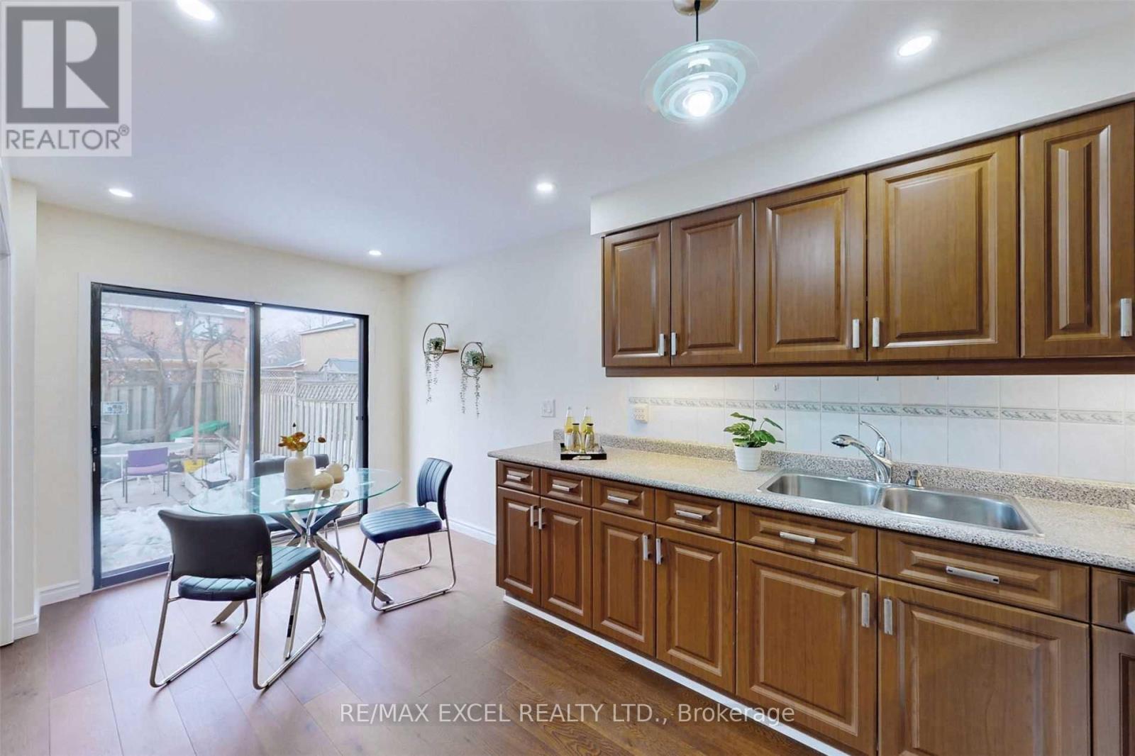 28 Karen Miles Crescent, Markham, Ontario  L3S 1Z6 - Photo 15 - N13118760