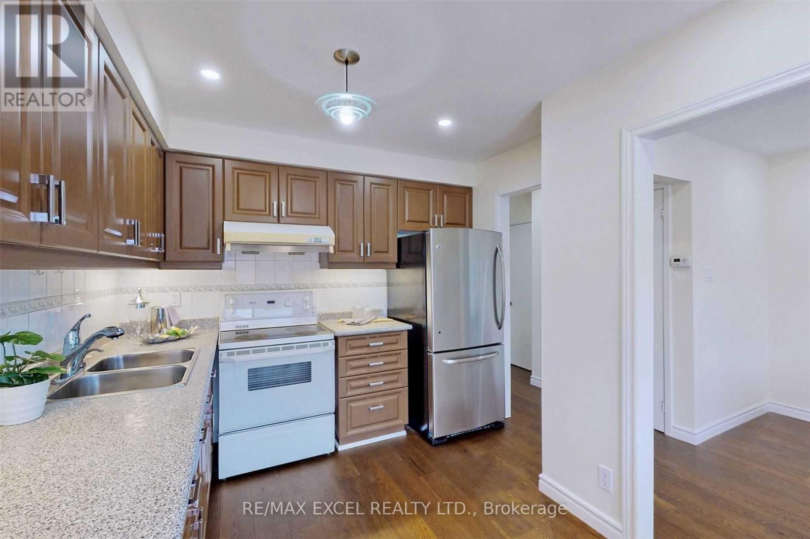 28 Karen Miles Crescent, Markham, Ontario  L3S 1Z6 - Photo 16 - N13118760