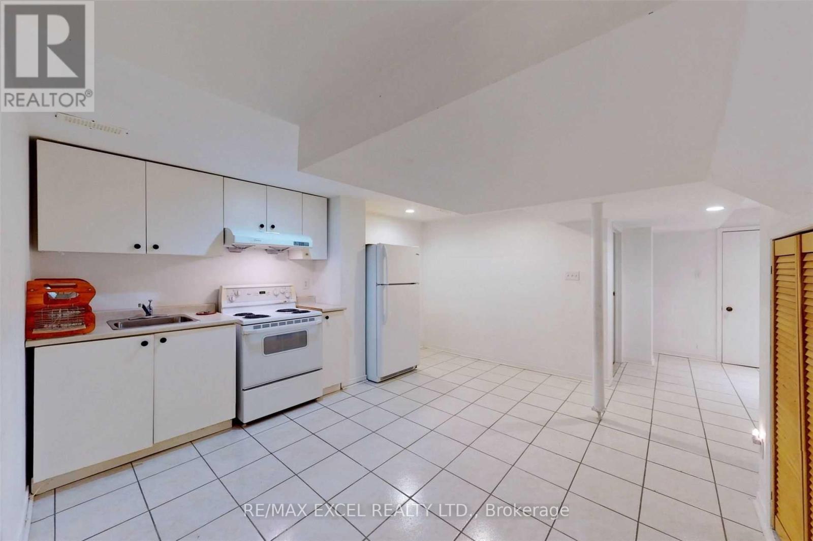 28 Karen Miles Crescent, Markham, Ontario  L3S 1Z6 - Photo 37 - N13118760
