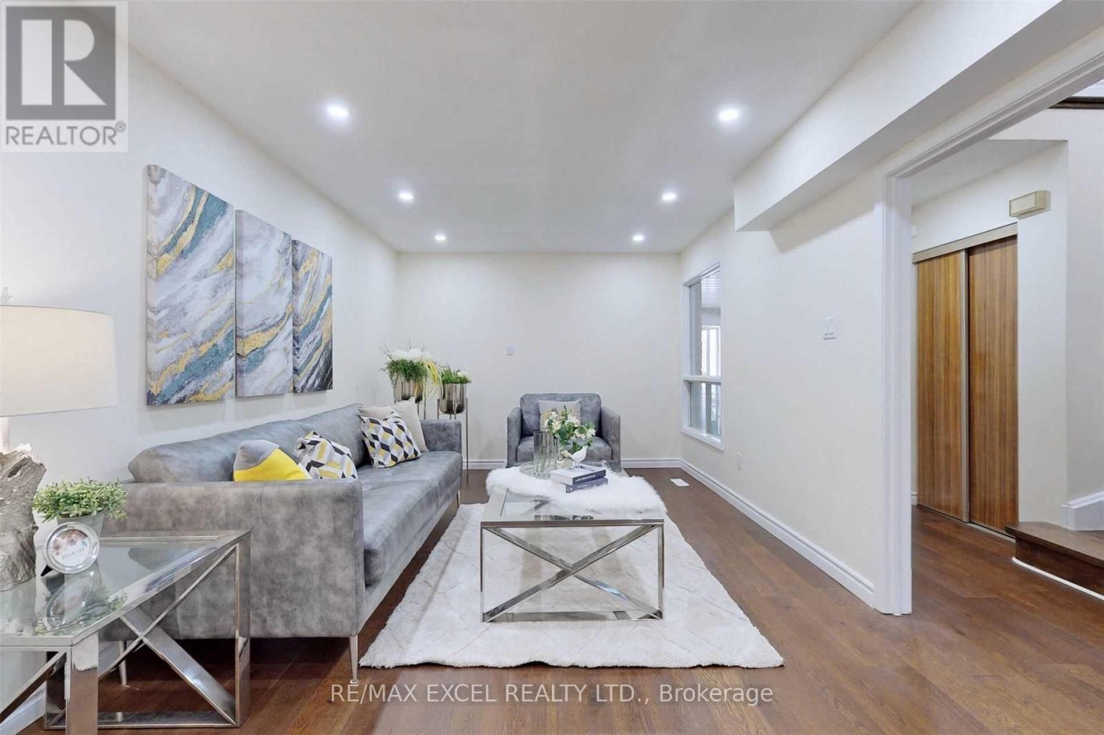 28 Karen Miles Crescent, Markham, Ontario  L3S 1Z6 - Photo 6 - N13118760