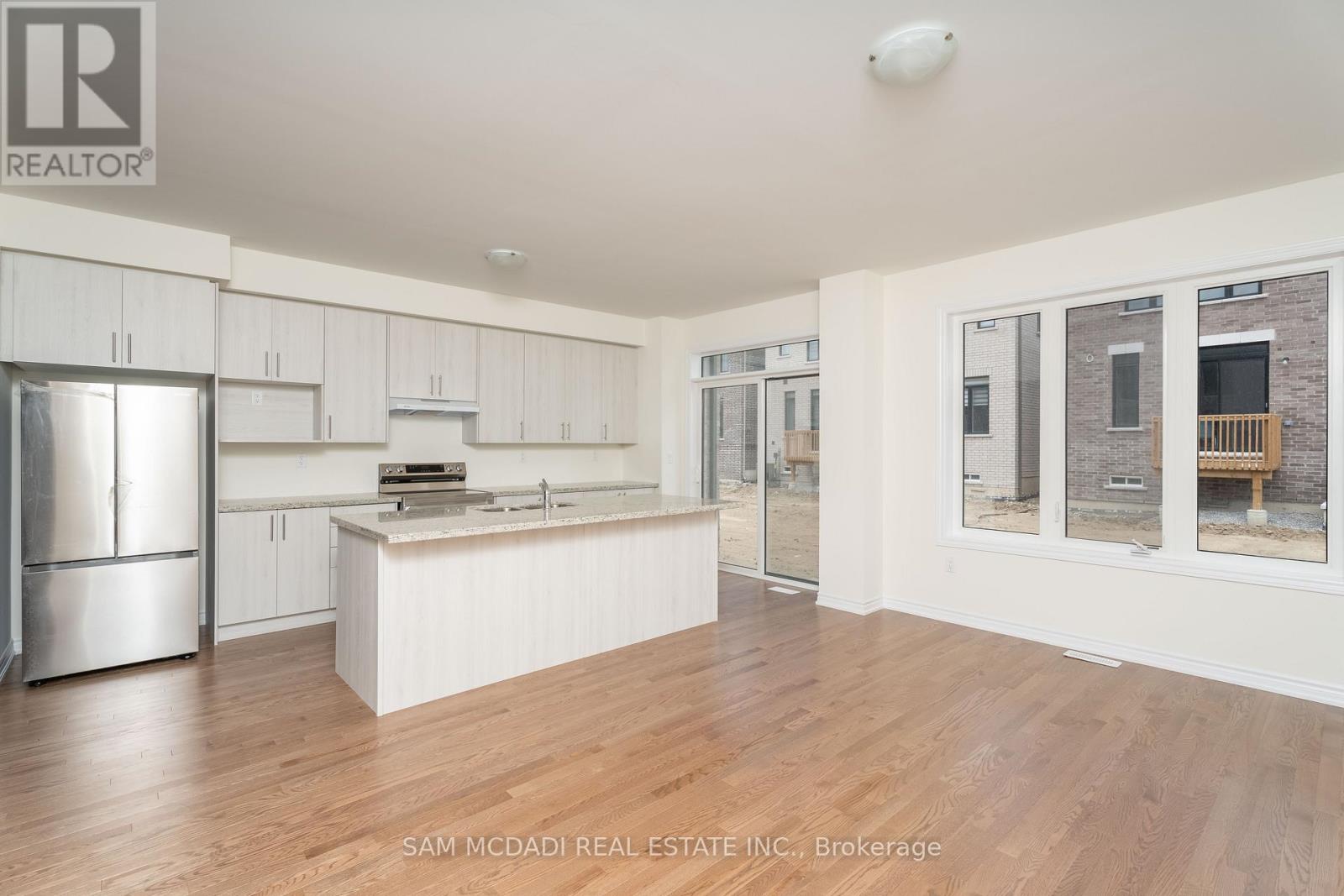 52 Fish Drive, Aurora, Ontario  L4G 4A7 - Photo 6 - N13118864
