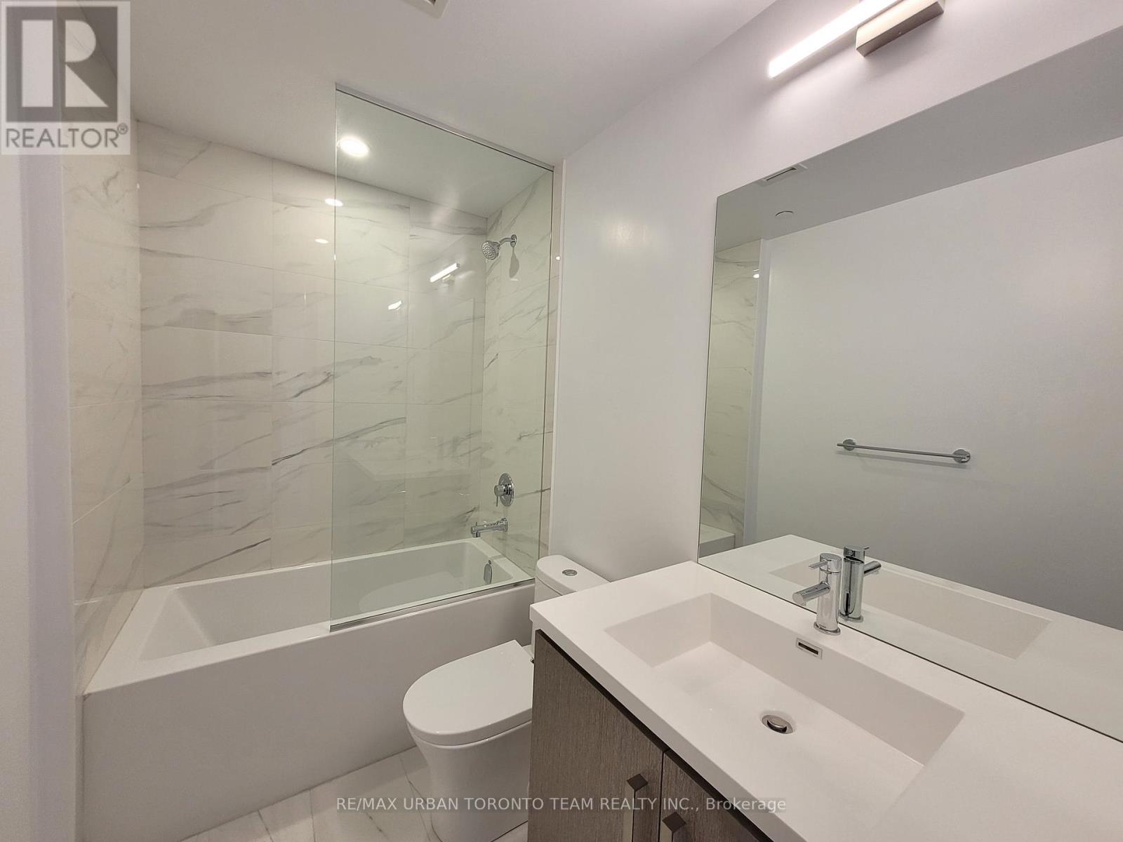 1212 - 60 Honeycrisp Crescent, Vaughan, Ontario  L4K 0M7 - Photo 5 - N13119010