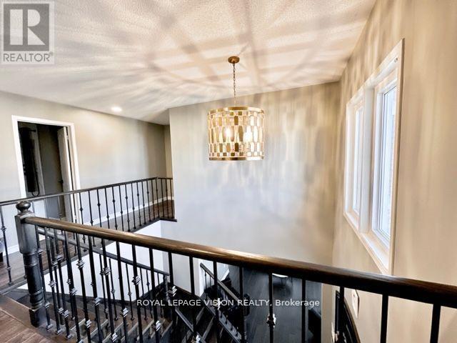 Main - 61 Rocksprings Avenue, Richmond Hill (Westbrook), Ontario  L4S 1P8 - Photo 13 - N13119016