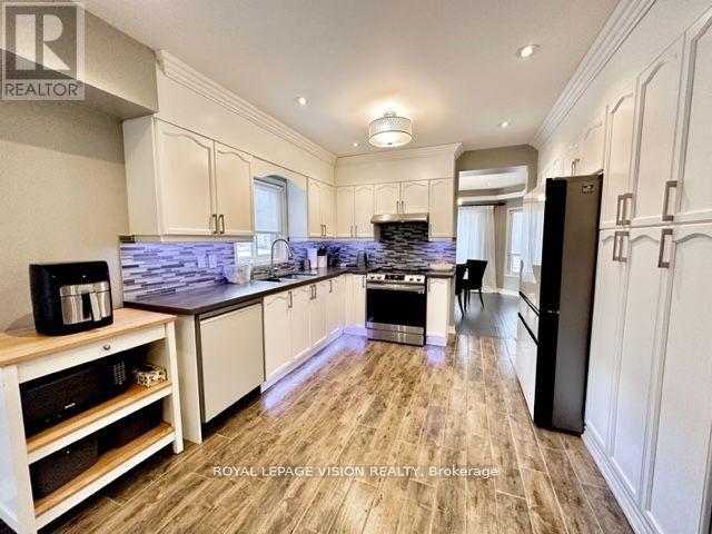 Main - 61 Rocksprings Avenue, Richmond Hill (Westbrook), Ontario  L4S 1P8 - Photo 18 - N13119016