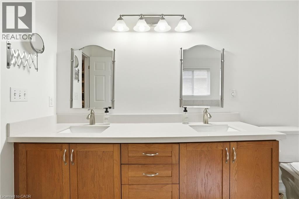 20 Commando Court, Waterdown, Ontario  L8B 0J6 - Photo 25 - 40829679
