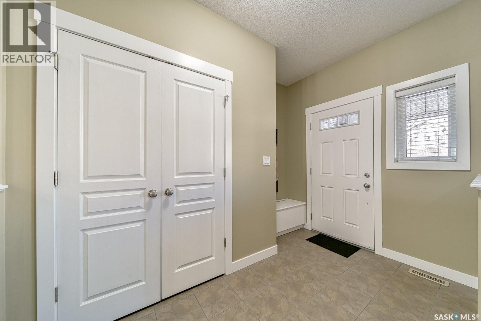 3366 Green Moss Lane, Regina, Saskatchewan  S4V 1P2 - Photo 2 - SK035728