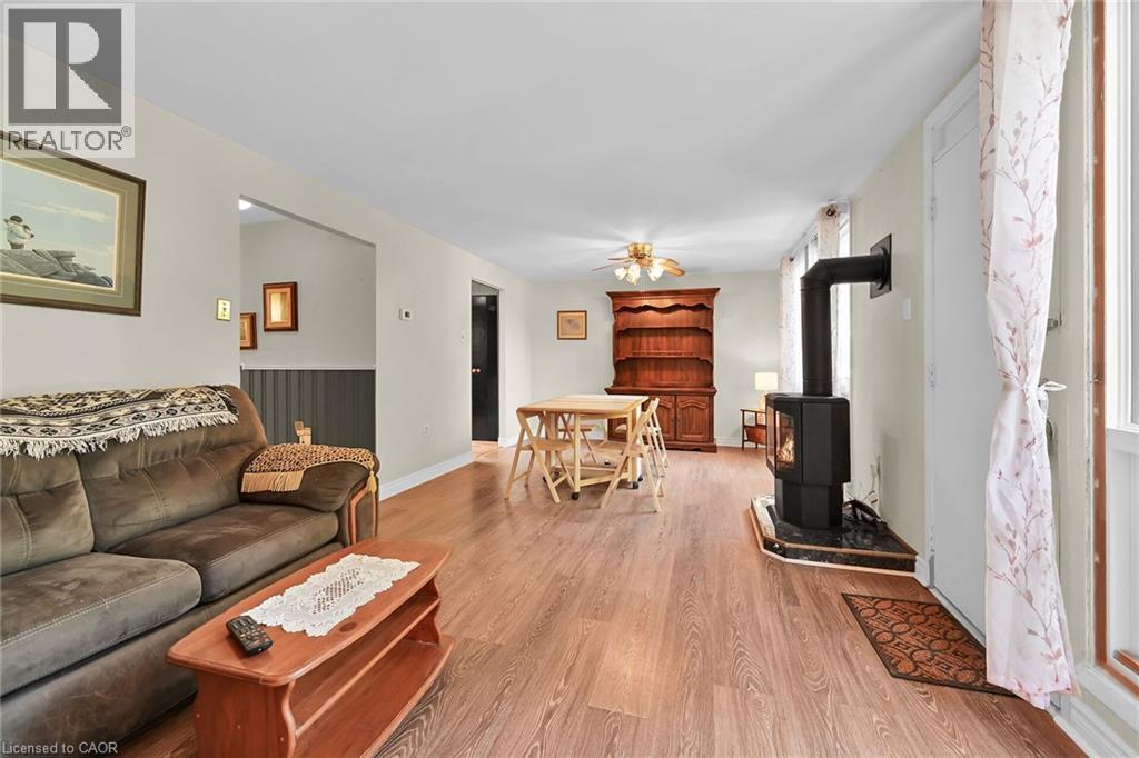 25 Britten Close Unit# A11, Hamilton, Ontario  L9C 4J8 - Photo 4 - 40809076