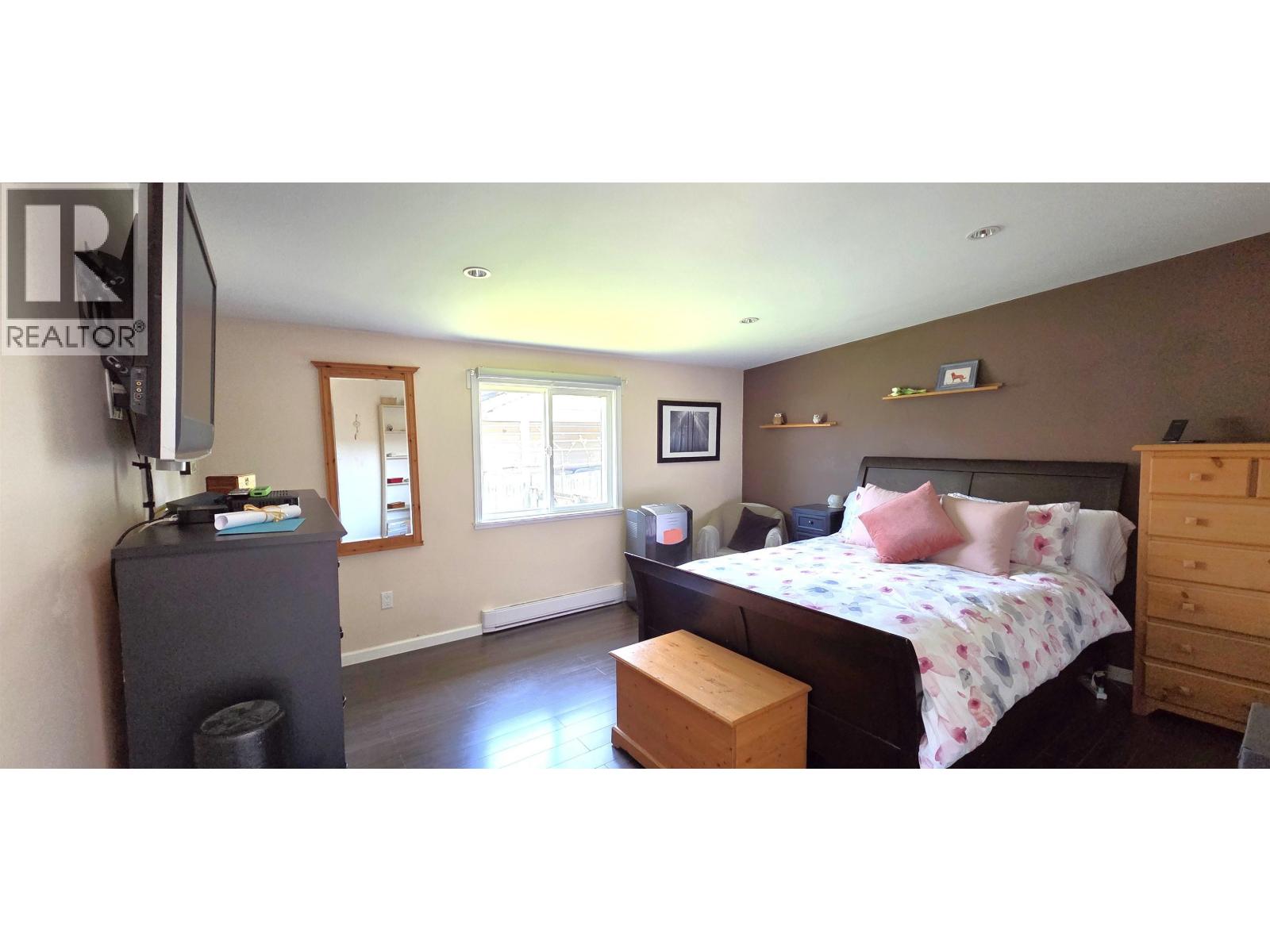 755 Adiron Avenue, Coquitlam, British Columbia  V3J 4K1 - Photo 11 - R3122536