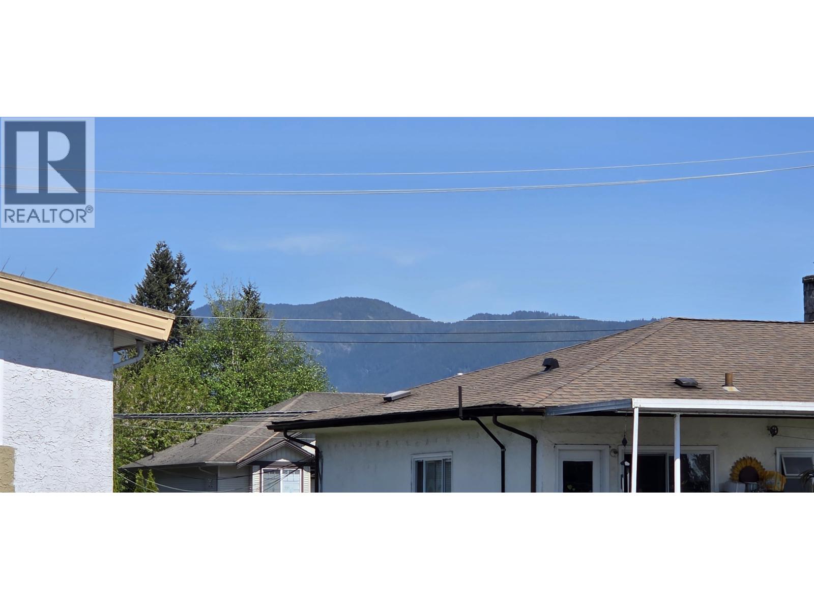755 Adiron Avenue, Coquitlam, British Columbia  V3J 4K1 - Photo 34 - R3122536