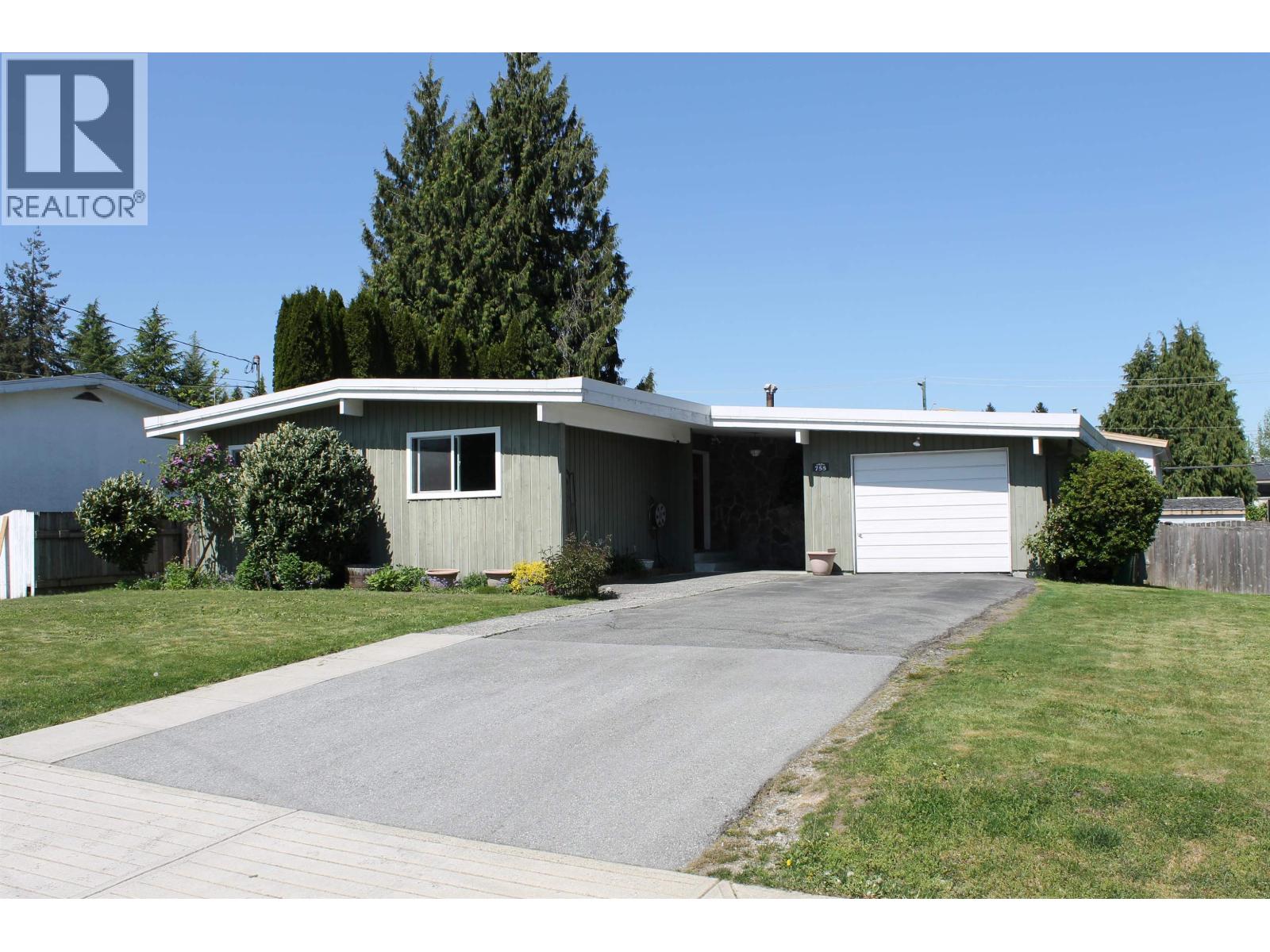755 Adiron Avenue, Coquitlam, British Columbia V3J 4K1 - Photo 1 - R3122536