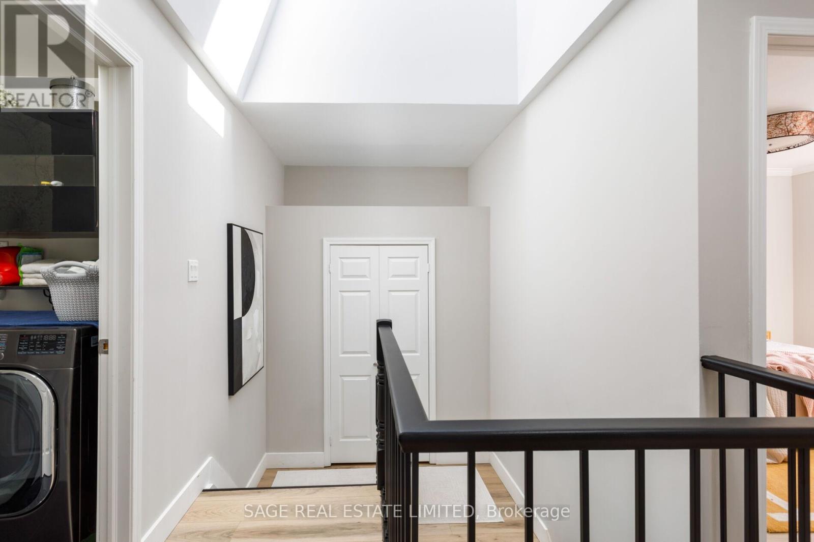 1463 Daventry Court, Mississauga, Ontario  L5N 7Z1 - Photo 35 - W13118882