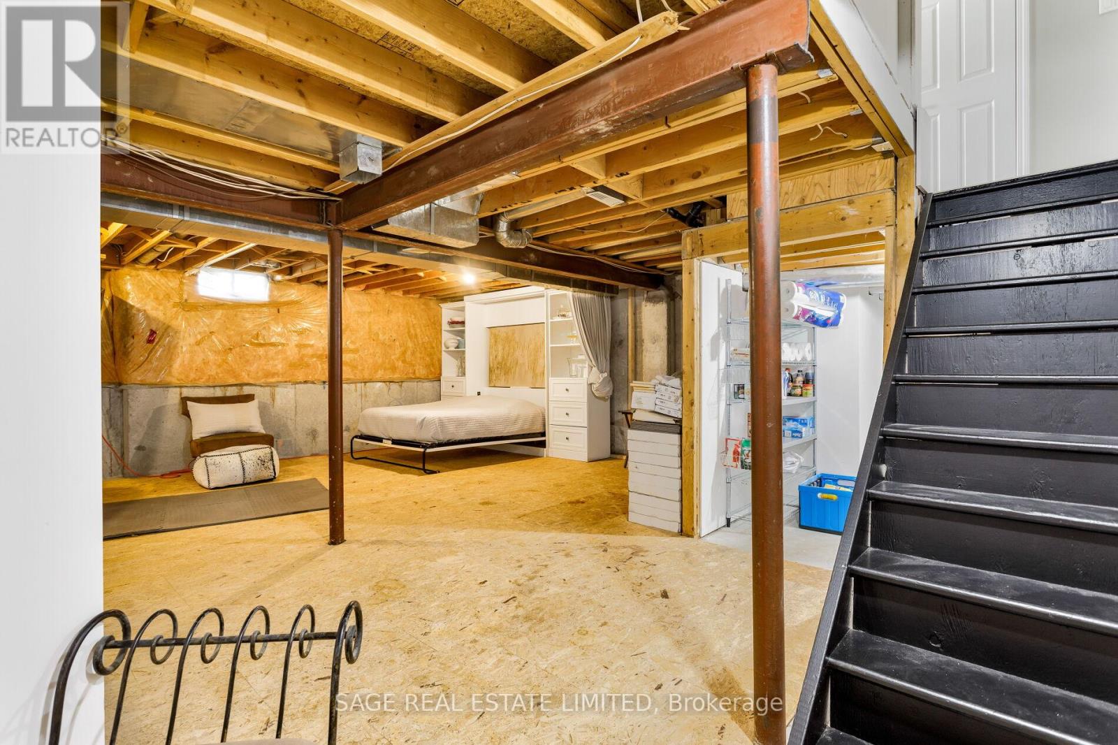 1463 Daventry Court, Mississauga, Ontario  L5N 7Z1 - Photo 37 - W13118882
