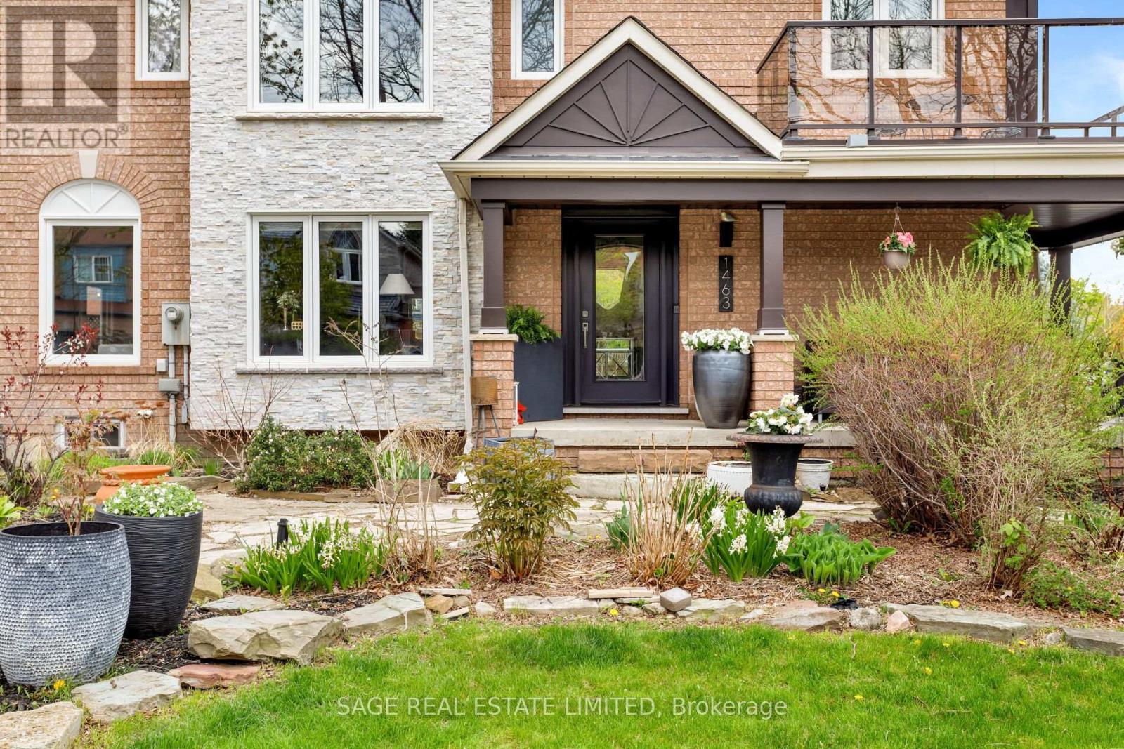 1463 Daventry Court, Mississauga, Ontario  L5N 7Z1 - Photo 4 - W13118882