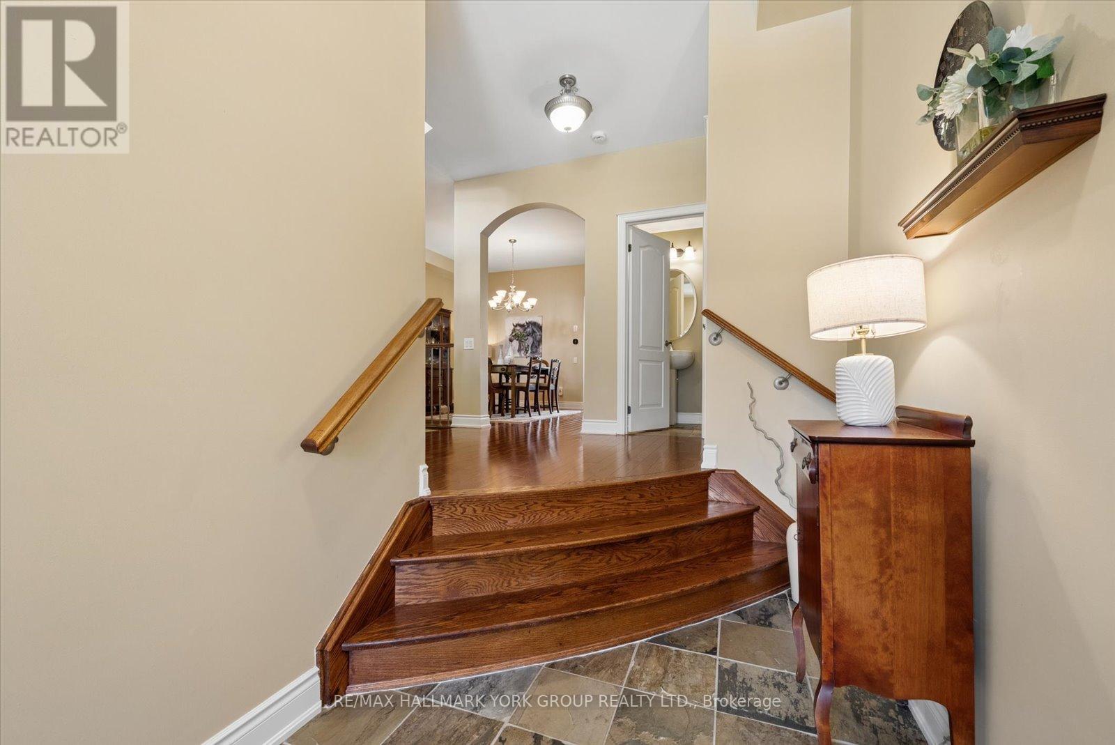 202 Duskywing Way, Oakville, Ontario  L6L 6X4 - Photo 13 - W13118906