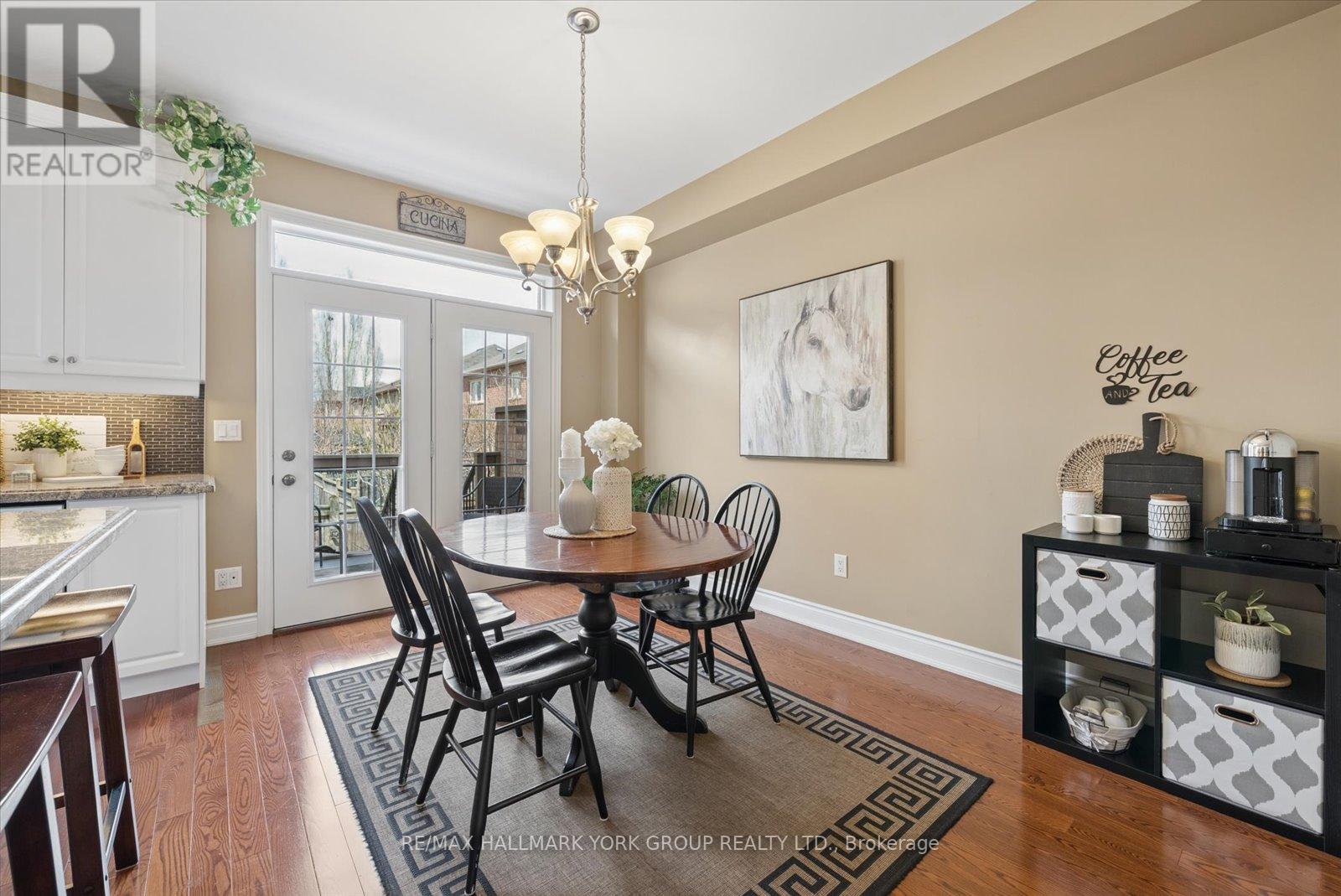 202 Duskywing Way, Oakville, Ontario  L6L 6X4 - Photo 8 - W13118906