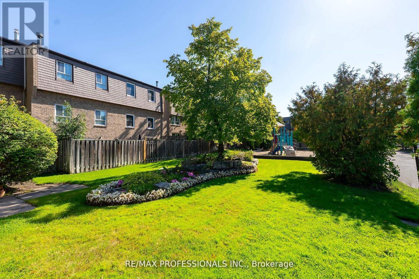 65 - 405 Hyacinthe Boulevard, Mississauga, Ontario  L5A 3N1 - Photo 38 - W13118944