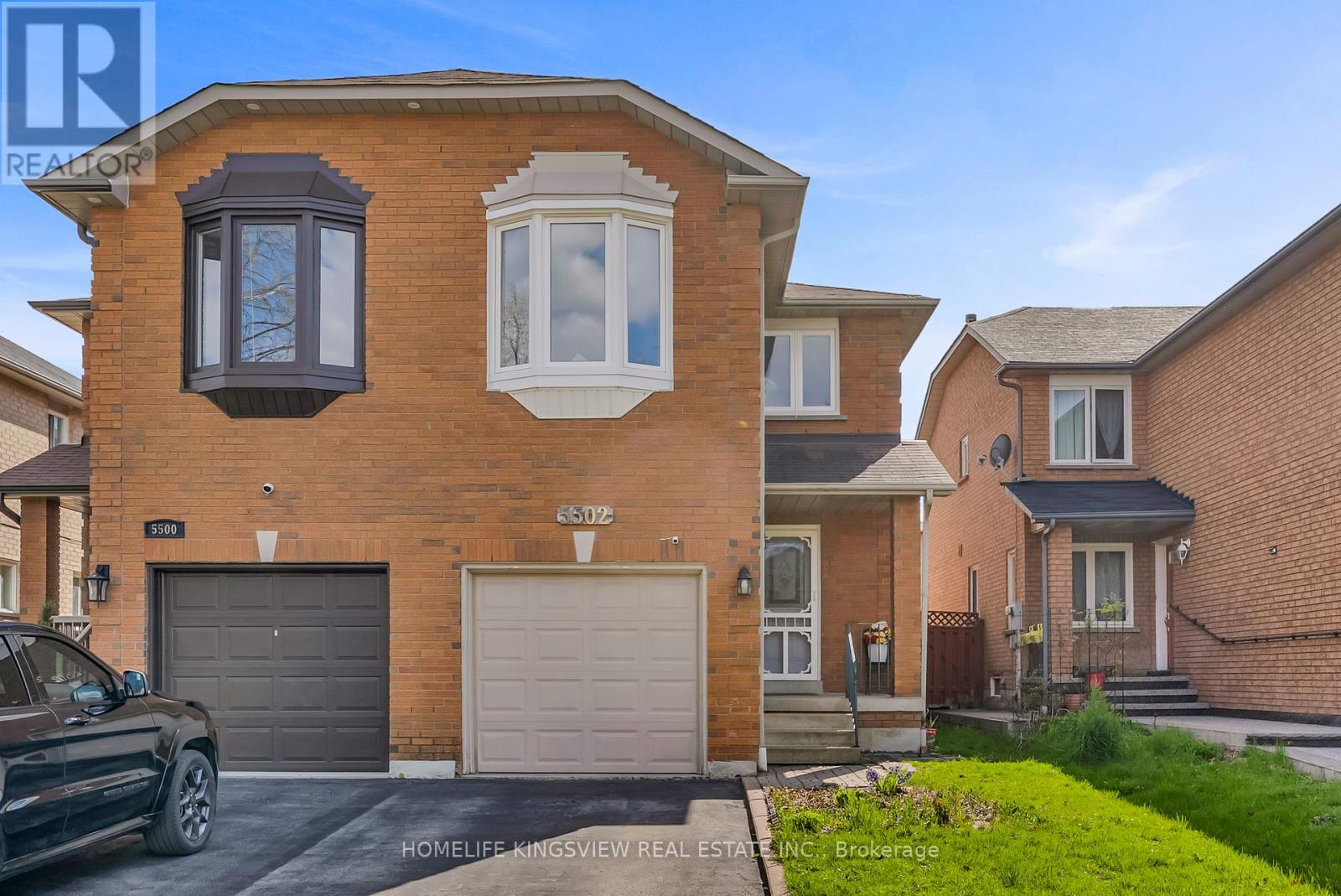 5502 Cosmic Crescent, Mississauga, Ontario  L4Z 3R9 - Photo 2 - W13118962
