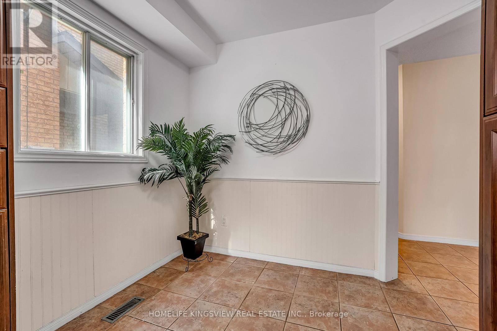 5502 Cosmic Crescent, Mississauga, Ontario  L4Z 3R9 - Photo 23 - W13118962