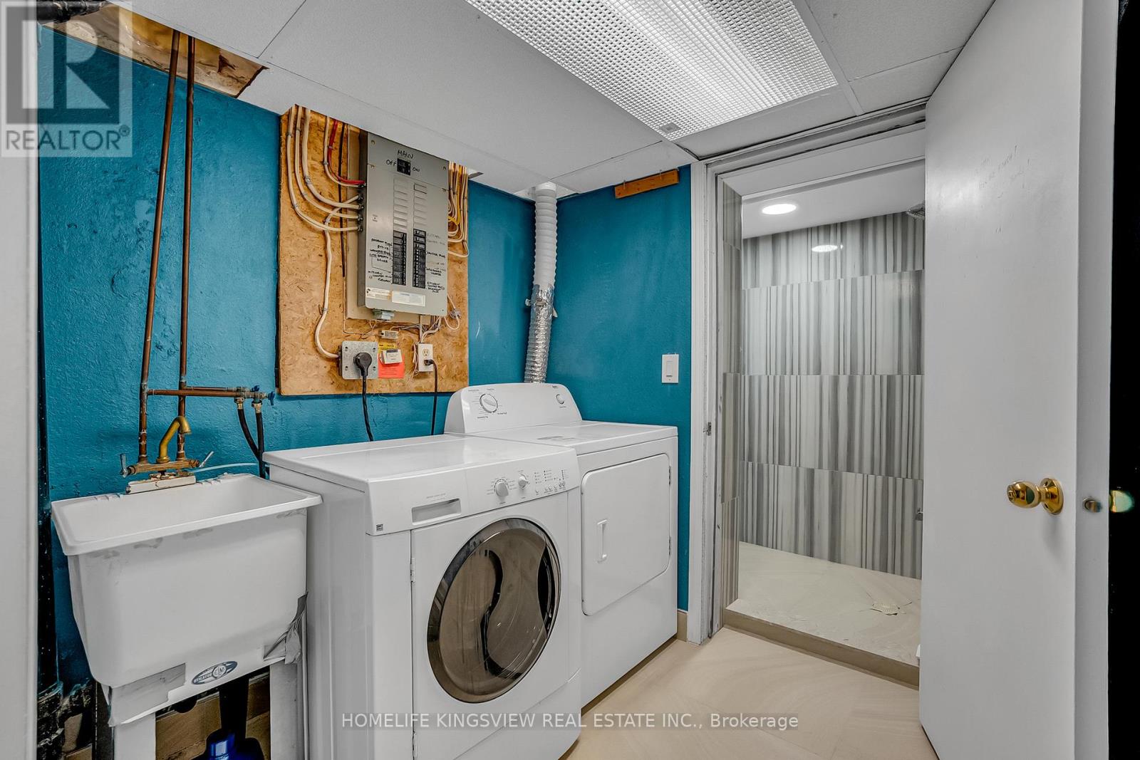 5502 Cosmic Crescent, Mississauga, Ontario  L4Z 3R9 - Photo 47 - W13118962