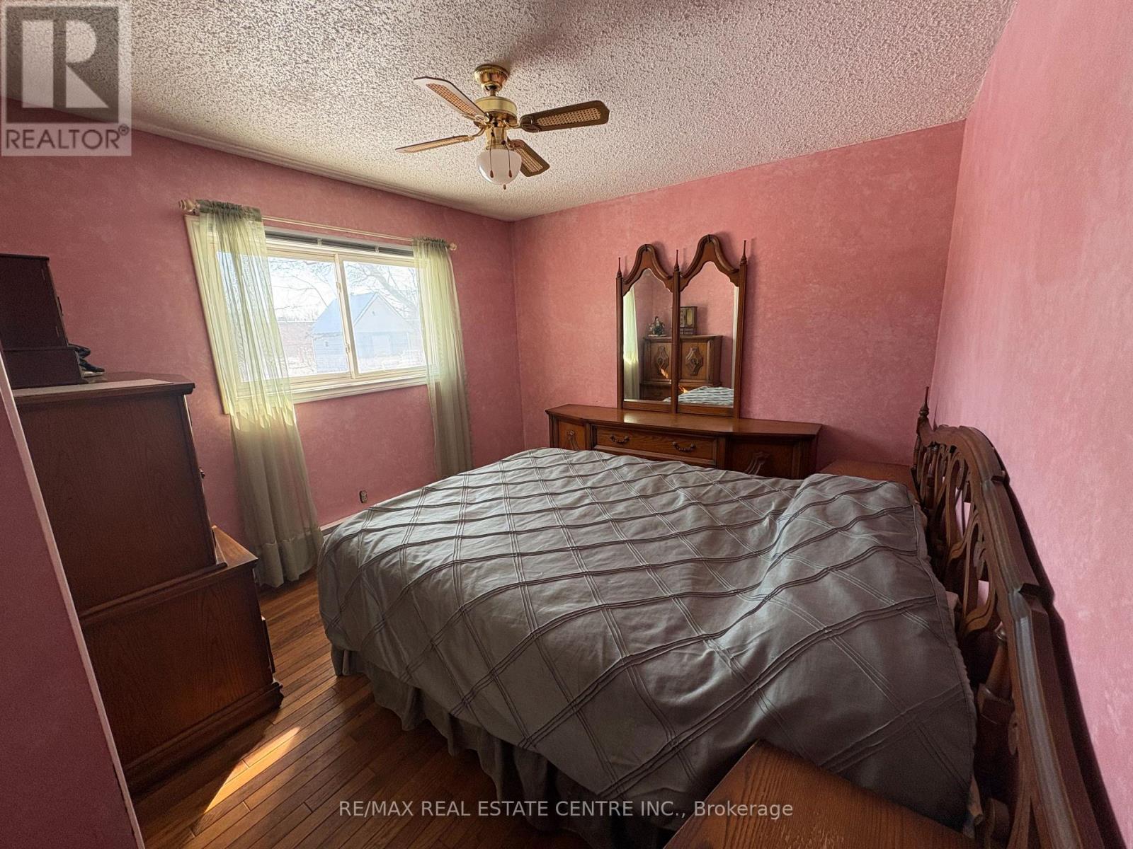 260 Sydney Street, Milton, Ontario  L9T 1E1 - Photo 17 - W13118994