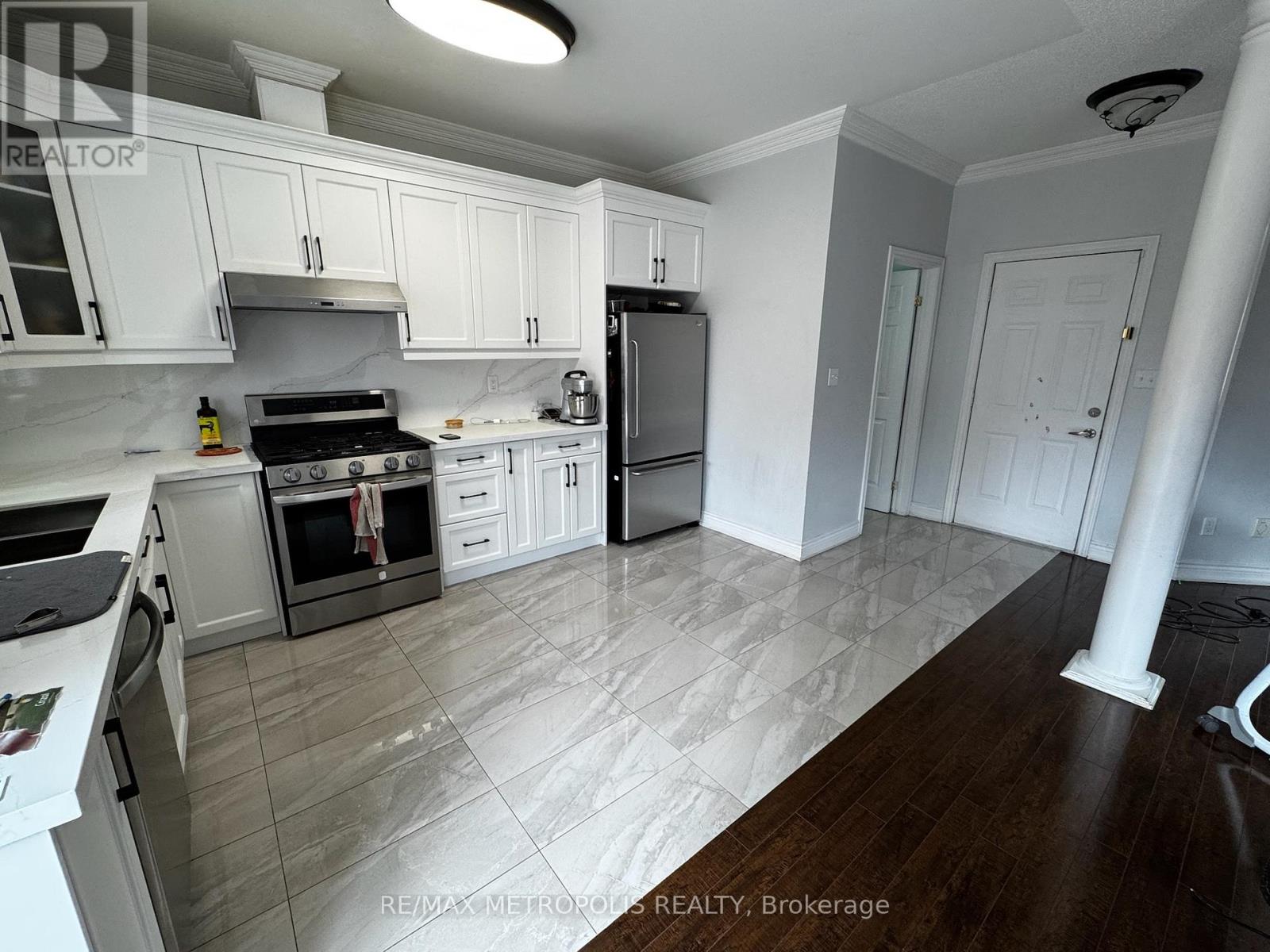Main - 24 Viceroy Crescent, Brampton, Ontario  L7A 1V6 - Photo 13 - W13119020