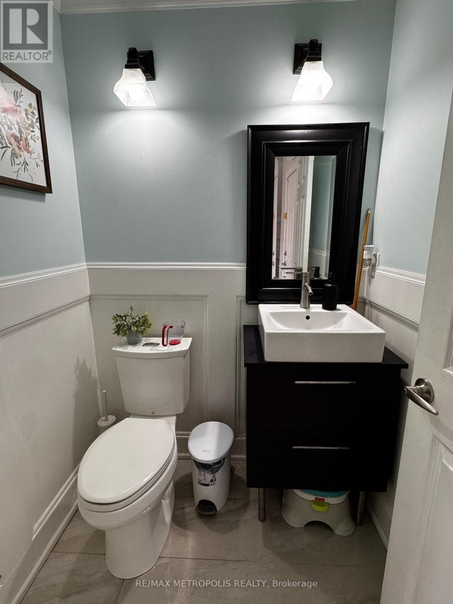Main - 24 Viceroy Crescent, Brampton, Ontario  L7A 1V6 - Photo 18 - W13119020