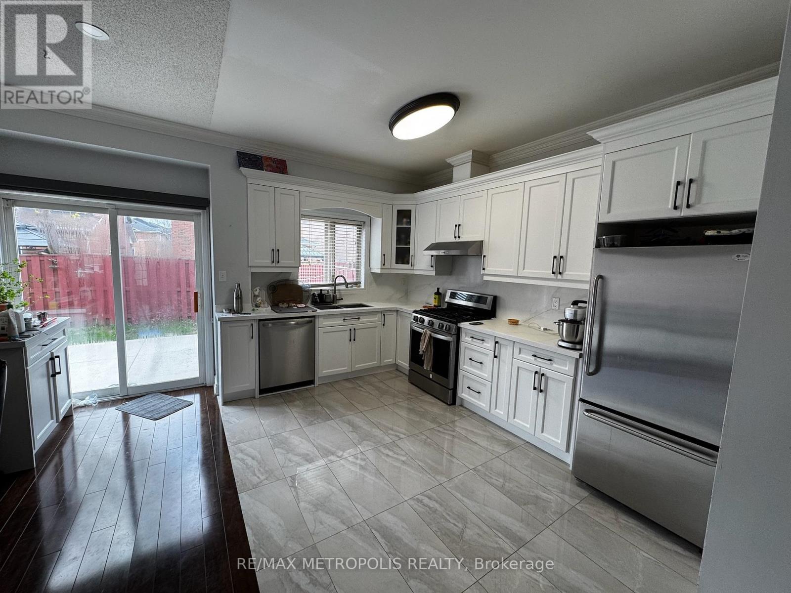 Main - 24 Viceroy Crescent, Brampton, Ontario  L7A 1V6 - Photo 19 - W13119020