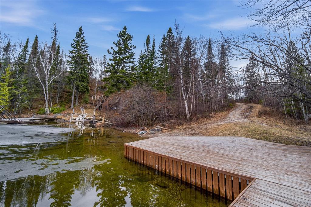 13 Block 6 Road, Whiteshell Provincial Pk, Manitoba  R0E 0N0 - Photo 18 - 202610323