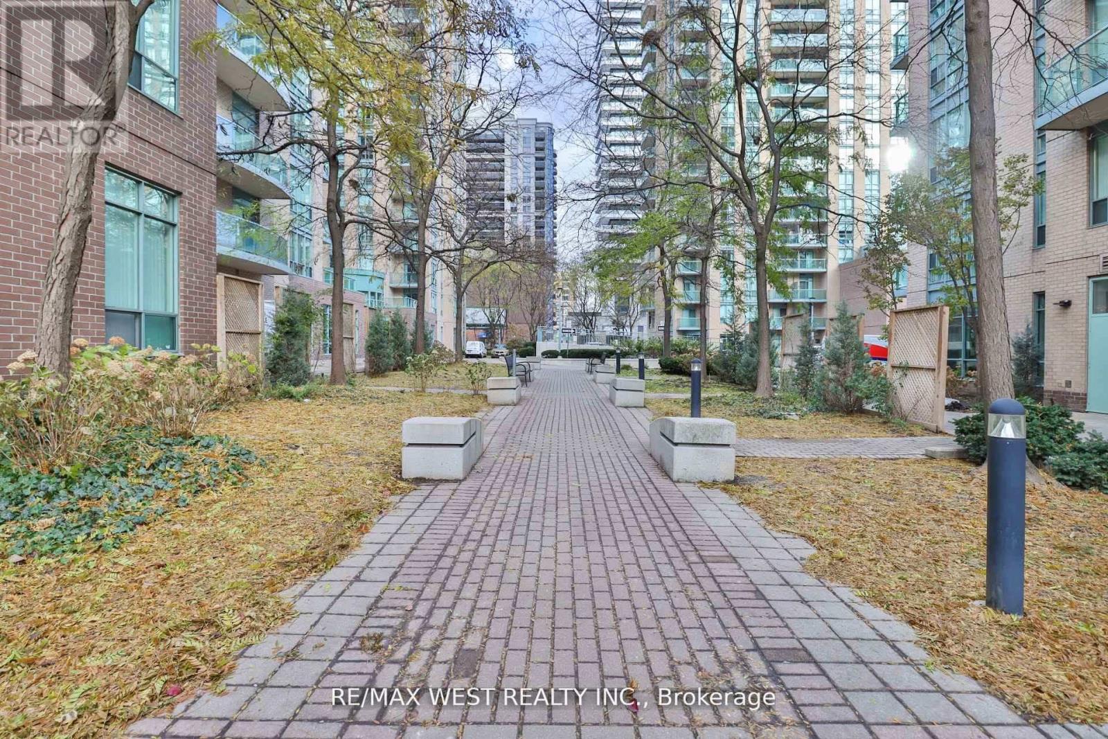 216 - 22 Olive Avenue, Toronto, Ontario  M2N 7G6 - Photo 5 - C13044692