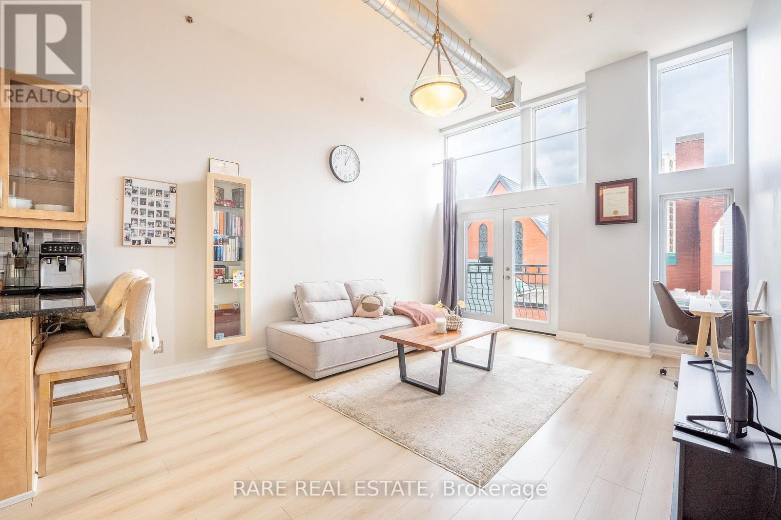 316 - 276 King Street W, Kitchener, Ontario  N2G 1B6 - Photo 1 - X13118802
