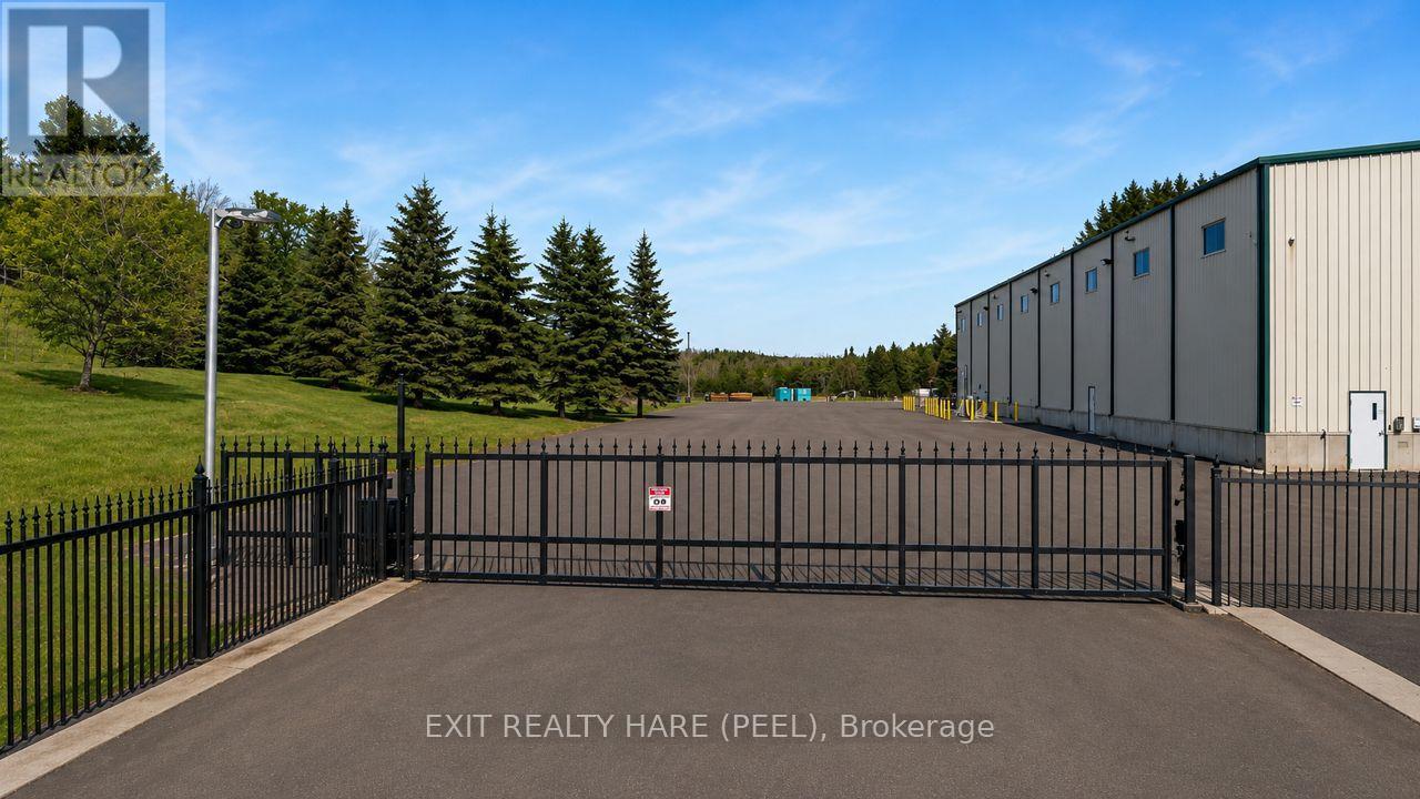 20383 Hurontario Street, Caledon, Ontario  L7K 1W8 - Photo 5 - W12761788