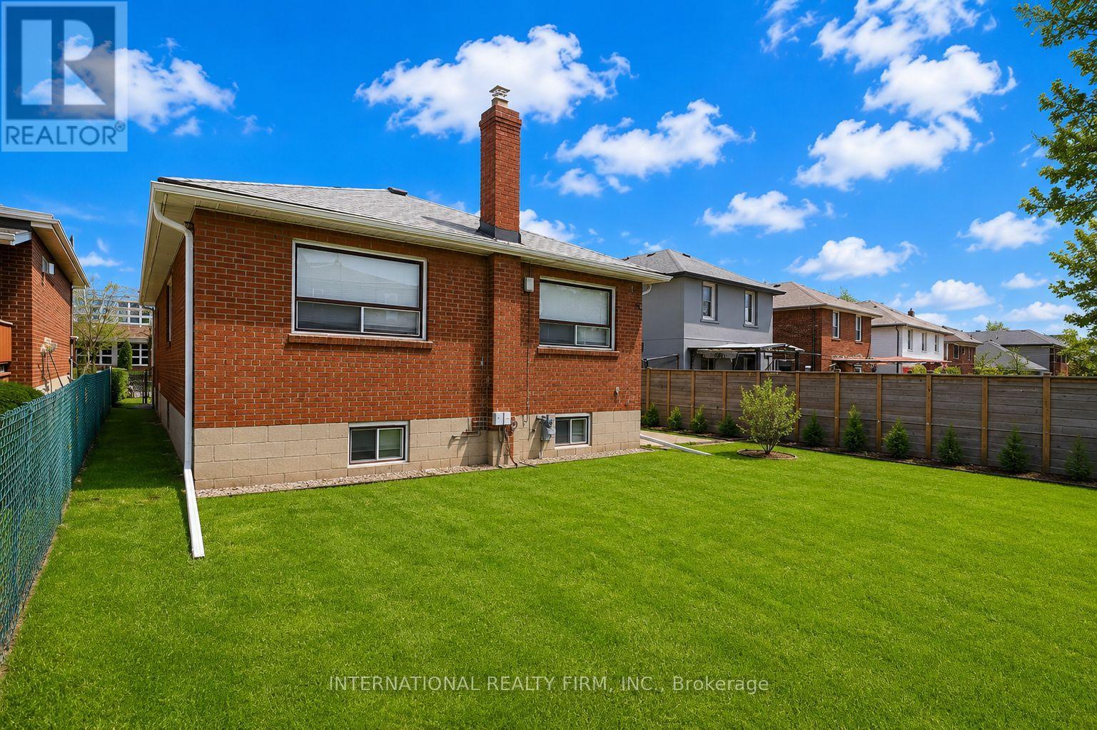 24 Morgan Avenue, Toronto, Ontario  M8Y 2Z8 - Photo 32 - W13118072