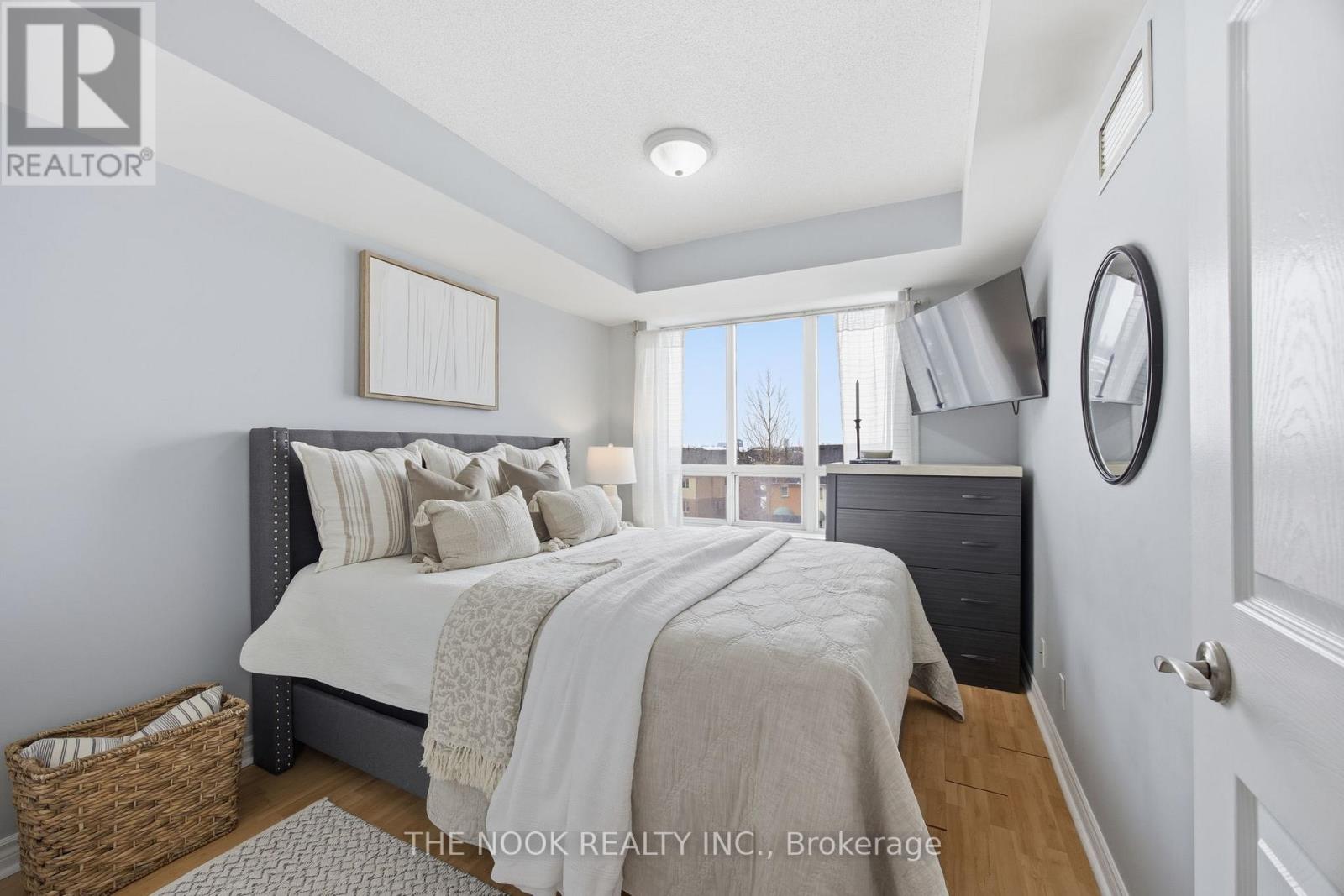 332 - 18 Mondeo Drive, Toronto, Ontario  M1P 5C8 - Photo 11 - E13119172