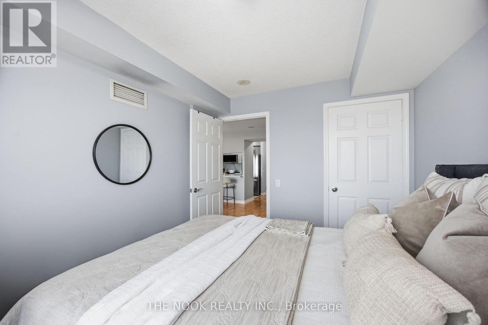332 - 18 Mondeo Drive, Toronto, Ontario  M1P 5C8 - Photo 12 - E13119172