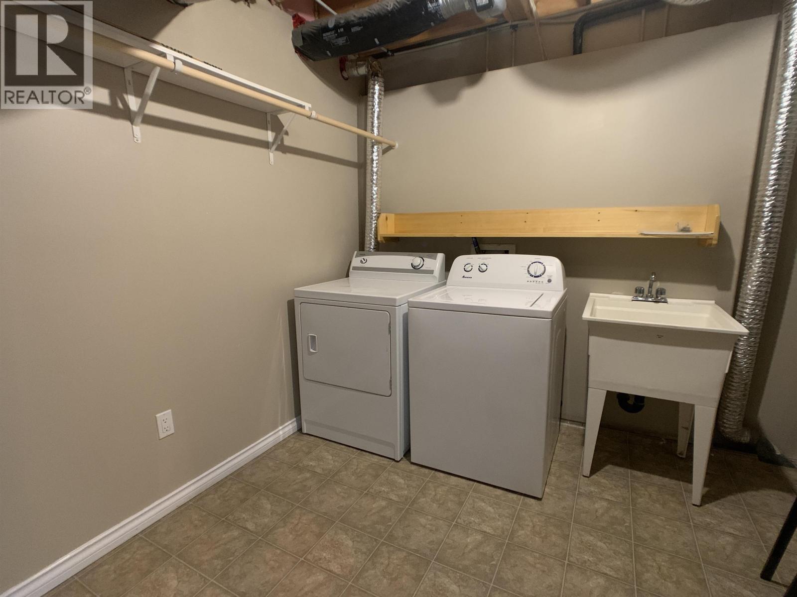 A 4415 Heritage Crescent, Fort Nelson, British Columbia  V0C 1R0 - Photo 34 - R3086335