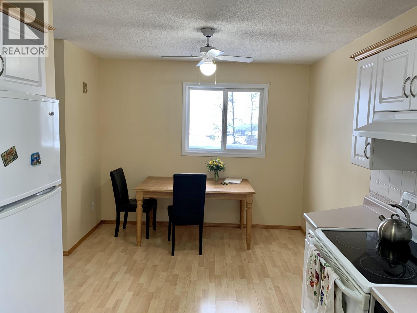 5411 54 W Avenue, Fort Nelson, British Columbia  V0C 1R0 - Photo 6 - R3086176