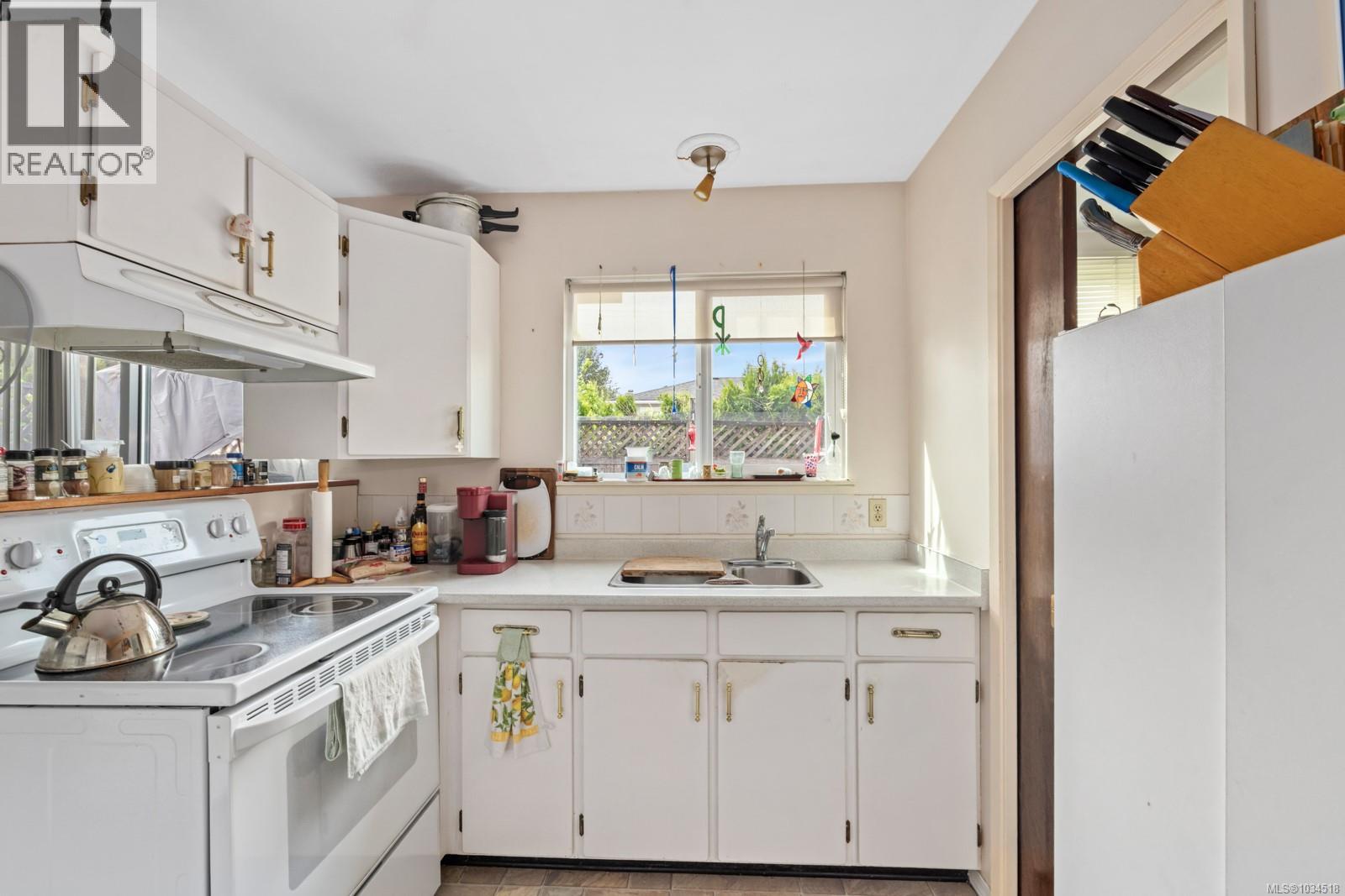 1 491 Lakes Rd, Duncan, British Columbia  V9L 3E9 - Photo 4 - 1034518