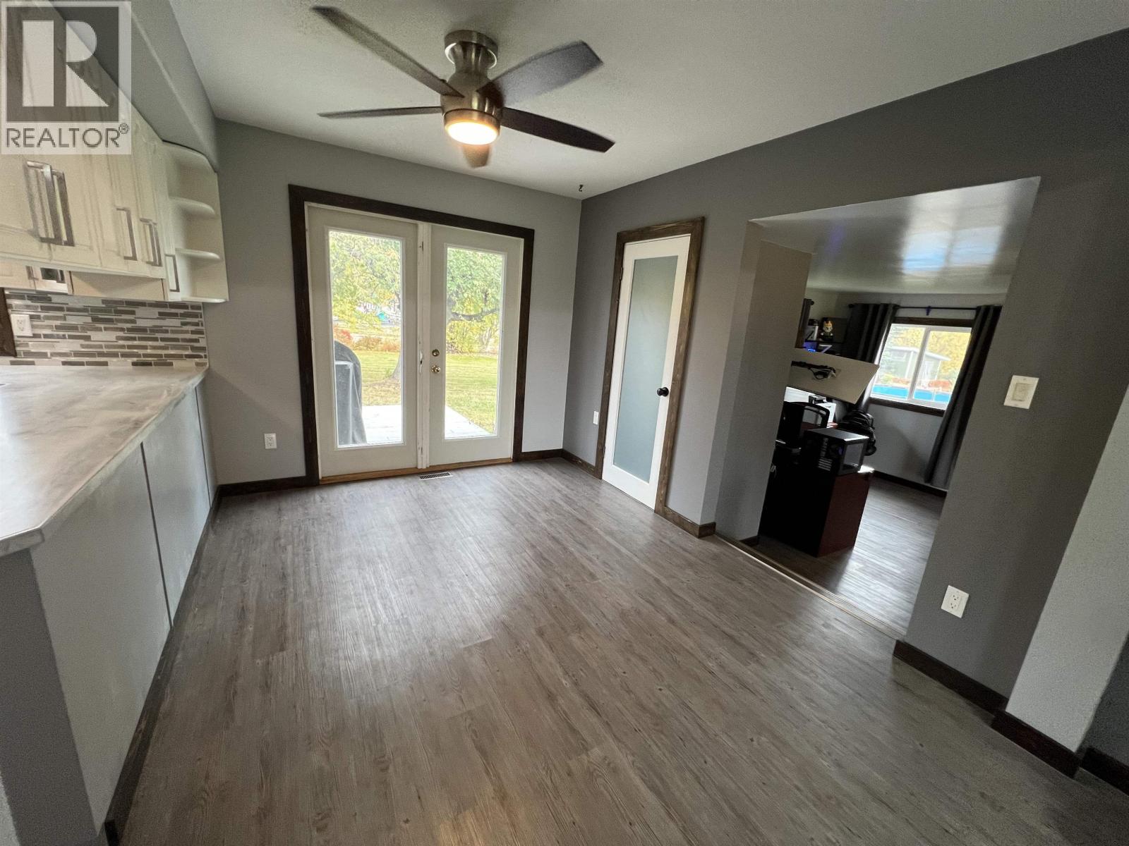 5116 Sunset Drive, Fort Nelson, British Columbia  V0C 1R0 - Photo 8 - R3089531
