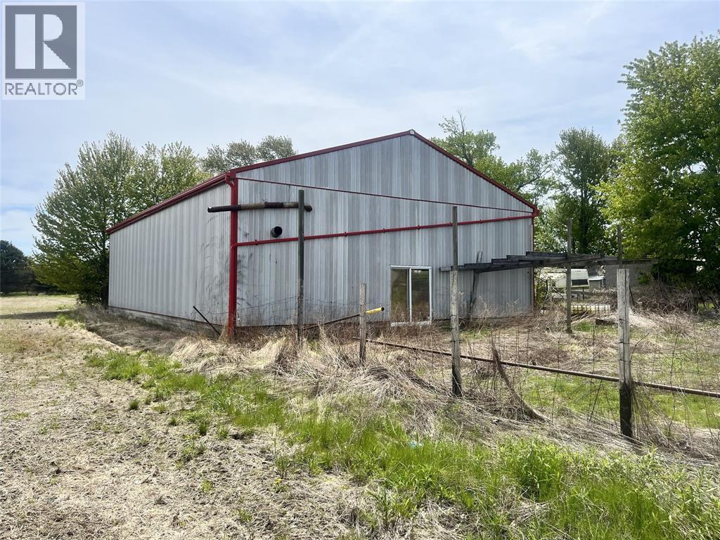 1277 Pantry School Road, Dawn-Euphemia, Ontario  N0P 1K0 - Photo 14 - 26009989