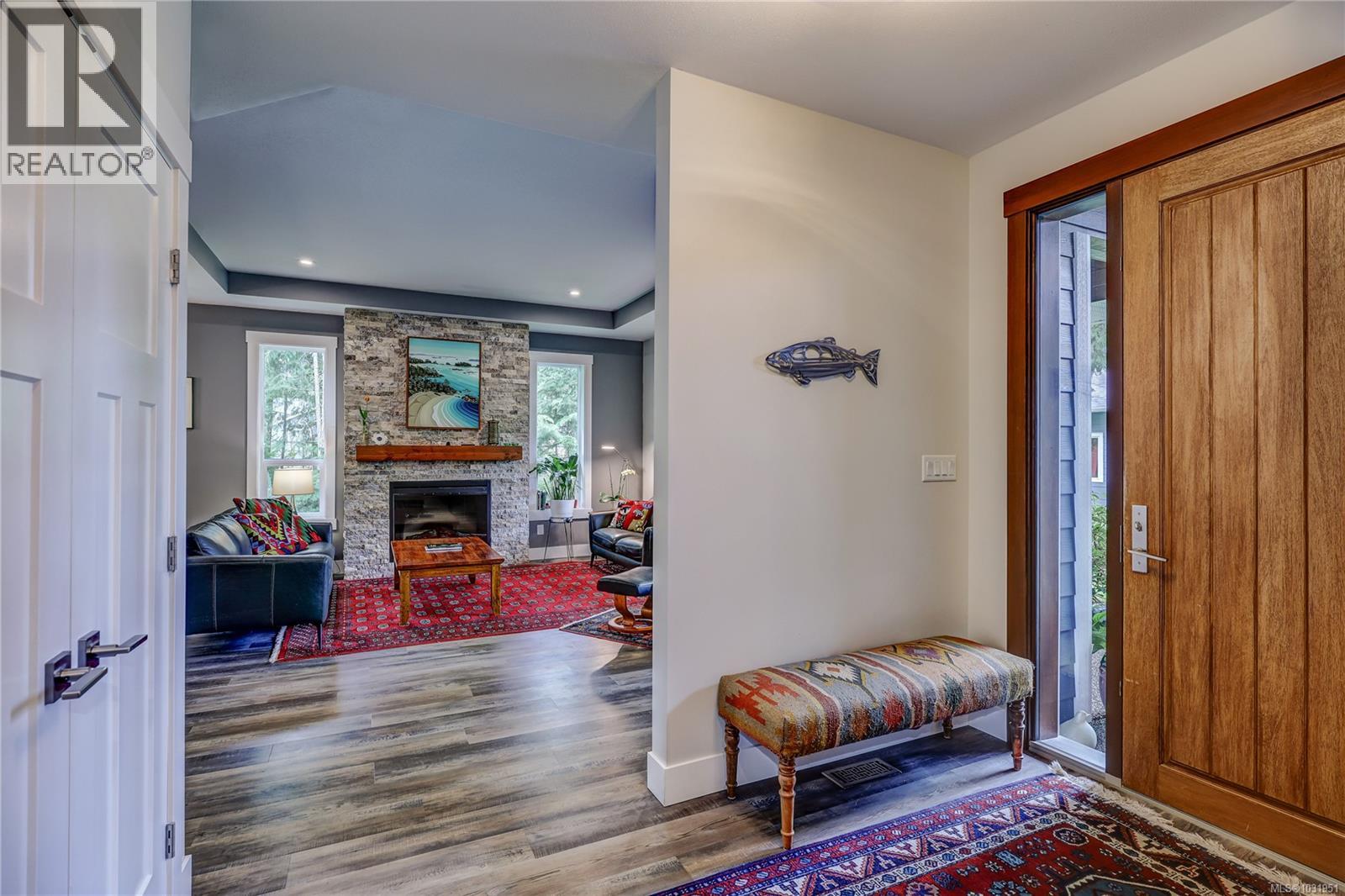 1868 Galvin Pl, Qualicum Beach, British Columbia  V9K 2L7 - Photo 2 - 1031951