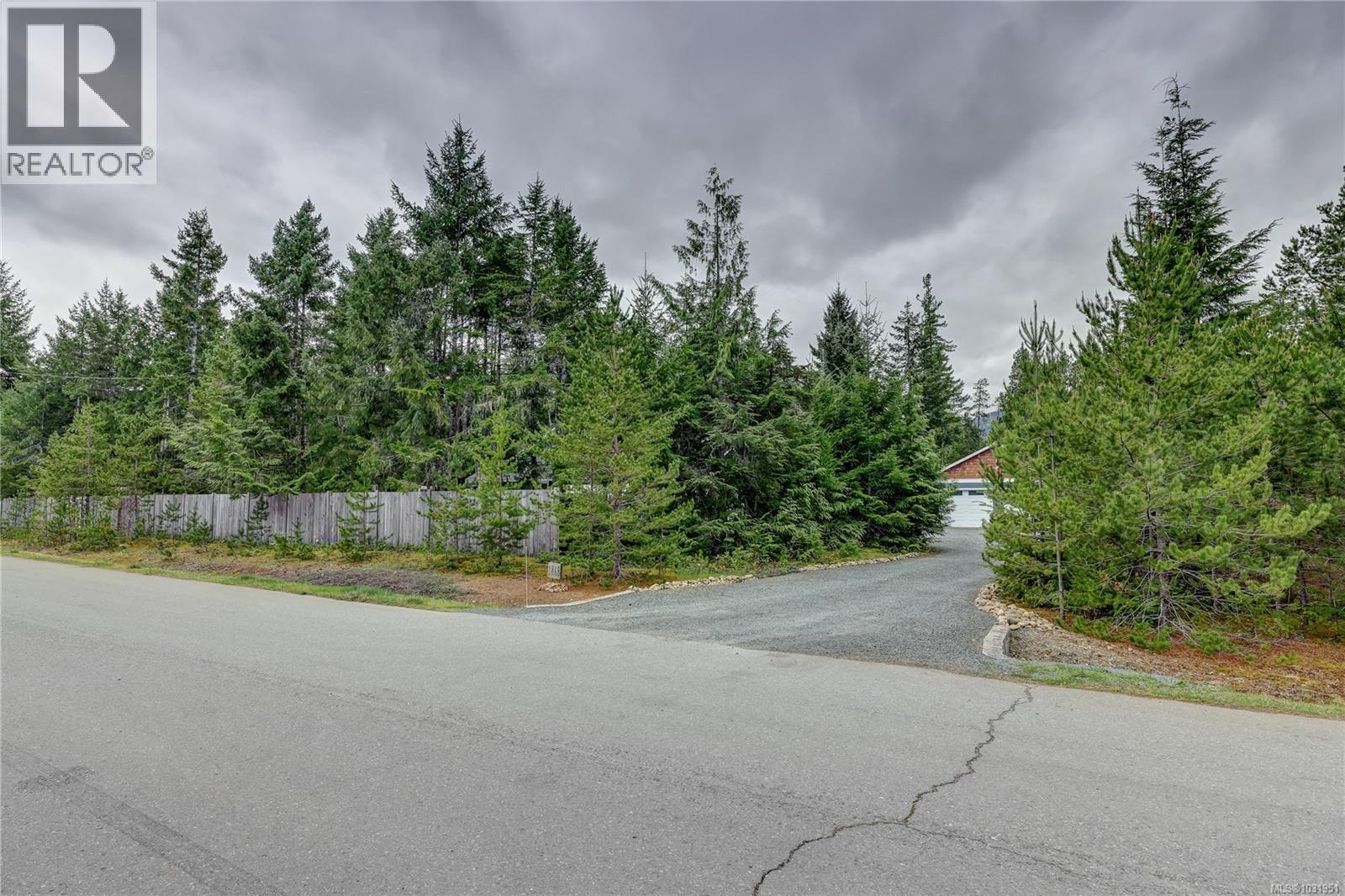 1868 Galvin Pl, Qualicum Beach, British Columbia  V9K 2L7 - Photo 10 - 1031951
